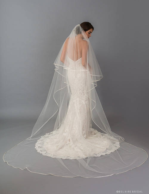 Mariage - Double Tier with Satin Ribbon Wedding Veil, Bridal Veil Two Tier Wedding Veil, Satin Bias Wedding Veil, Klasic Veil, Ribbon Edge