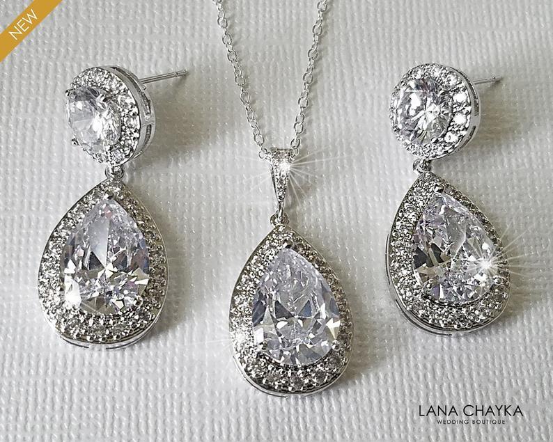 Mariage - Bridal Crystal Jewelry Set, Wedding Cubic Zirconia Halo Set, Teardrop Earrings&Necklace Set, Bridal CZ Jewelry, Wedding Sparkly Crystal Set