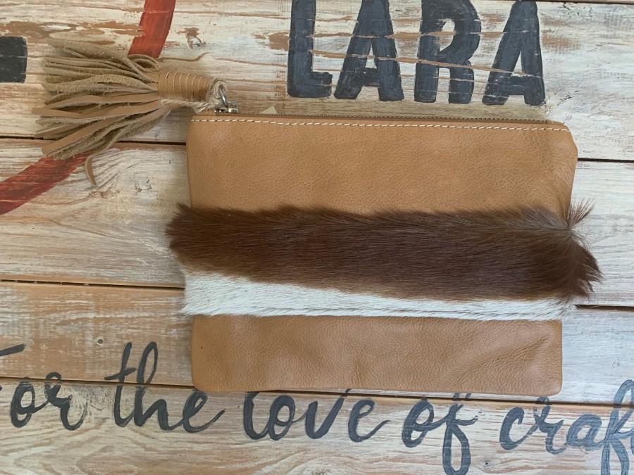 Hochzeit - Lara Leather Clutch with Springbok Hide Hand Strap