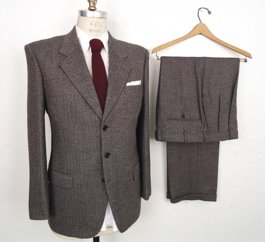 Свадьба - Valentino Two-Piece Tweed Suit /  gray herringbone 3-2 roll ivy league suit jacket & pants / grey wool wedding suit / men's medium