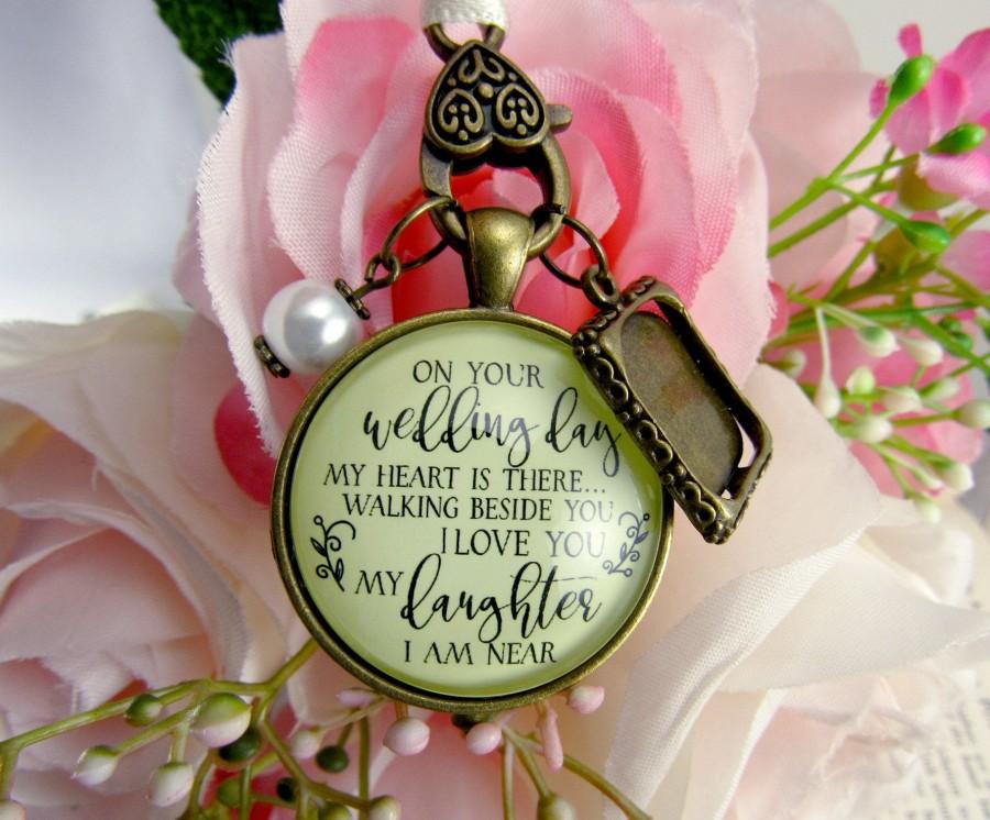 Mariage - Bridal Bouquet Charm On Your Wedding Day Remembrance Of Mom Or Dad For Daughter Memorial Photo Pendant In Loving Memory Of Family Jewelry