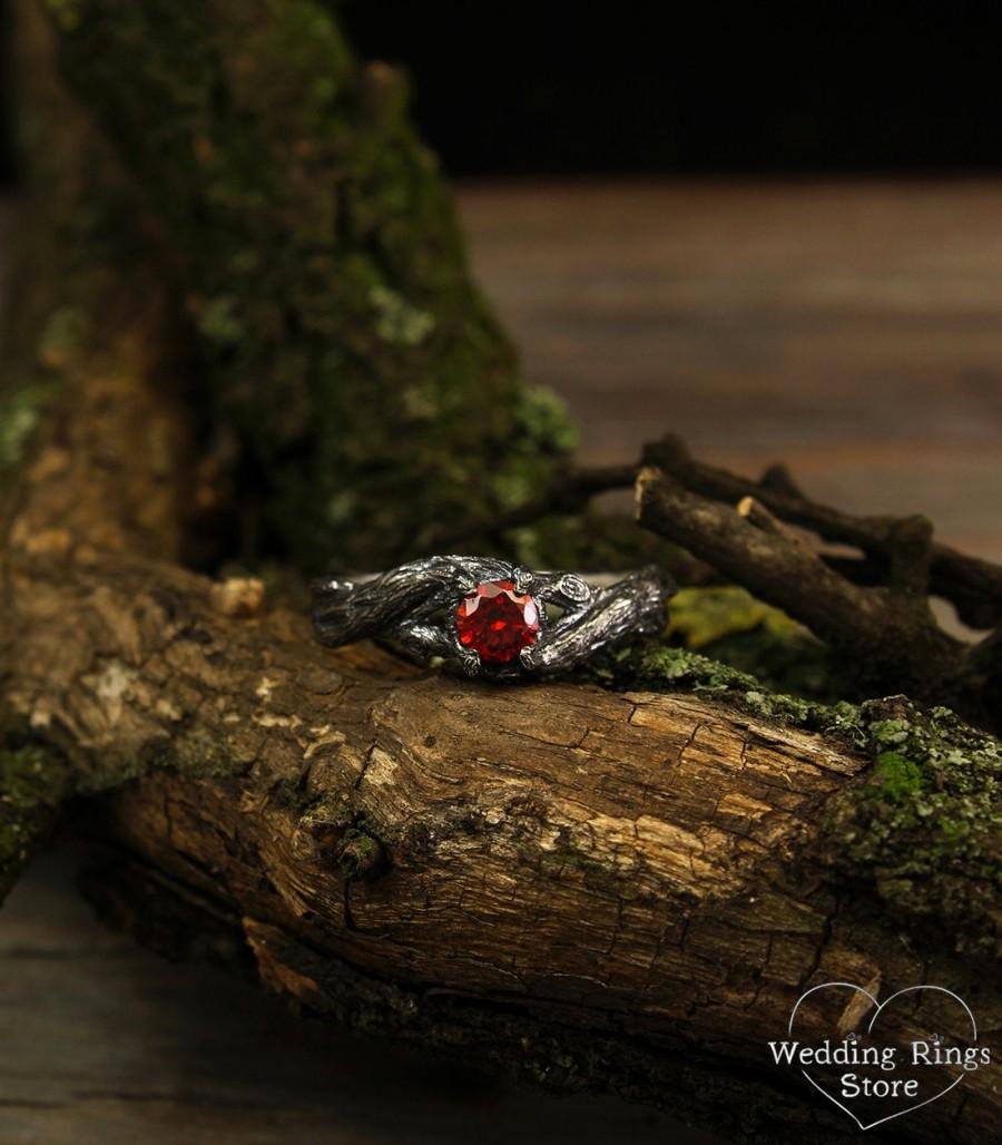 زفاف - Braided branch engagement ring with garnet, Unique silver twig ring, Garnet branch engagement ring, Womens twig ring, Unusual ring