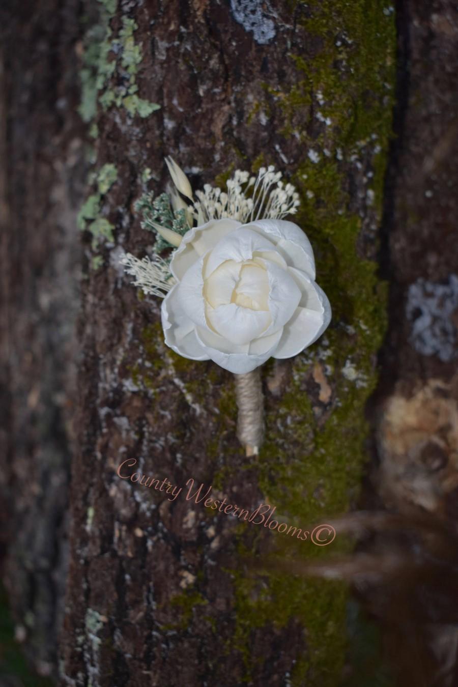 Mariage - Wedding Boutonniere Ivory Boutonniere Rustic Boutonniere Peony Boutonniere Father of the Bride Father of the Groom Groomsman Sola Flower
