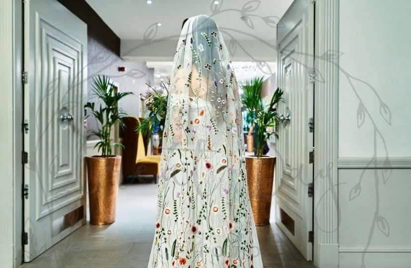 Wedding - Flower veil, Floral veil ,secret garden veil, boho veil,  wild flower veil, embroidered veil, flower and fawna, romantic veil,bridal veil