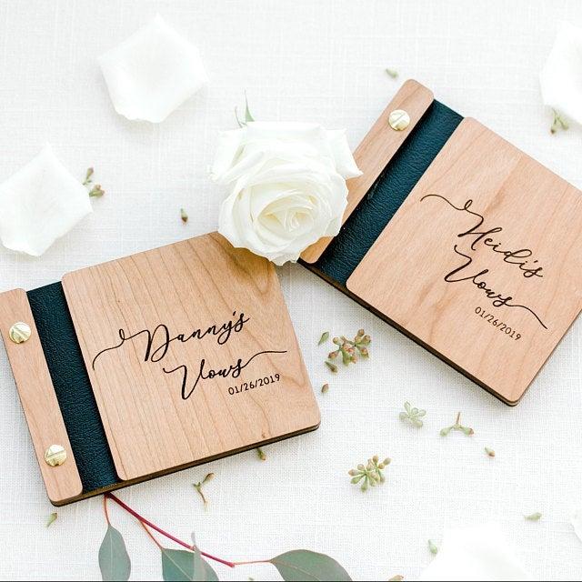 Hochzeit - Vow Books Wooden Wedding Vow Booklet Personalized Vow Book Set His and Her Vow Books Vow Renewal - Single book, or 2 Book Set - 4.5" x 5.5"