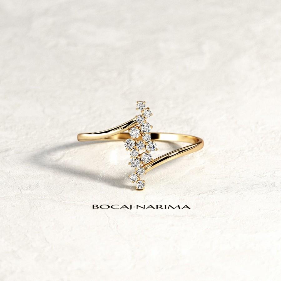 Hochzeit - Cluster Diamond Ring / Unique Cluster Ring / Fashion Diamond Ring / Cluster Ring For Women / Bypass Diamond Ring / Dainty Cluster Ring