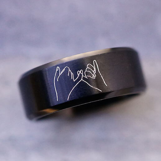 زفاف - Pinky Promise Ring for Men, Pinky Swear Band Black 8mm, Custom Engraved Wedding Rings