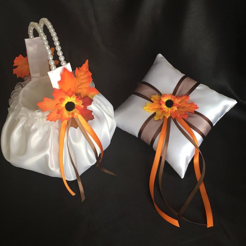 Hochzeit - White or ivory flower girl basket, fall ring bearer pillow, fall flower girl basket, flower girl basket rustic, Autumn flower girl basket