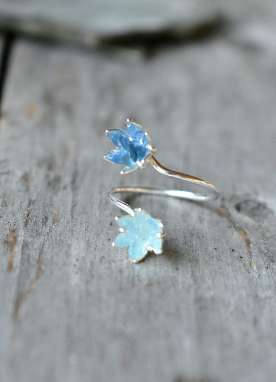زفاف - Unique Aquamarine & Sapphire Ring, Lotus Flower Mother's Ring in Silver, Uncut Gemstone Engagement Band, Double Floral Ring Flower Cuff Ring