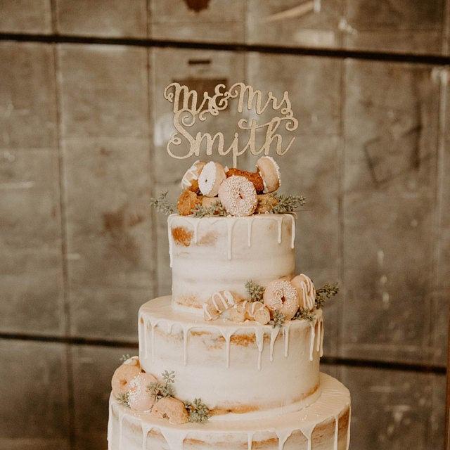 Mariage - Custom Rustic Mr and Mrs Wedding Cake Topper