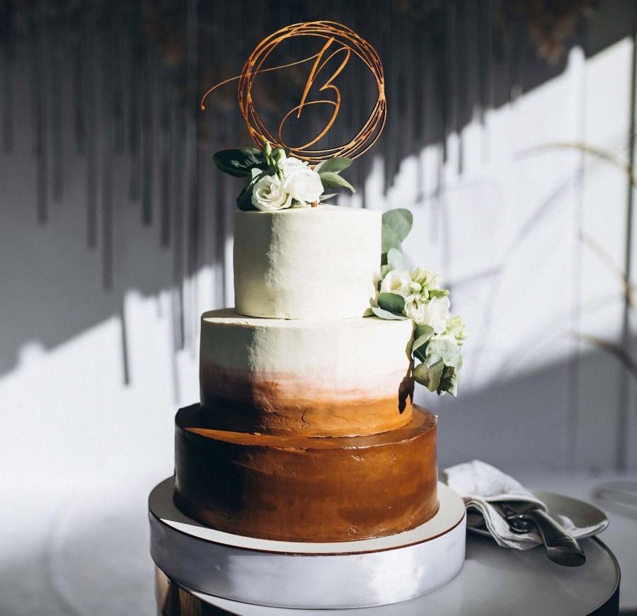 Свадьба - Wooden cake topper