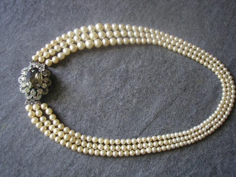 Hochzeit - Vintage Pearl Choker With Side Clasp, Vintage Pearl Necklace, Vintage Bridal Pearls, Black Diamond Jewellery, Wedding Pearls, Smoky Topaz
