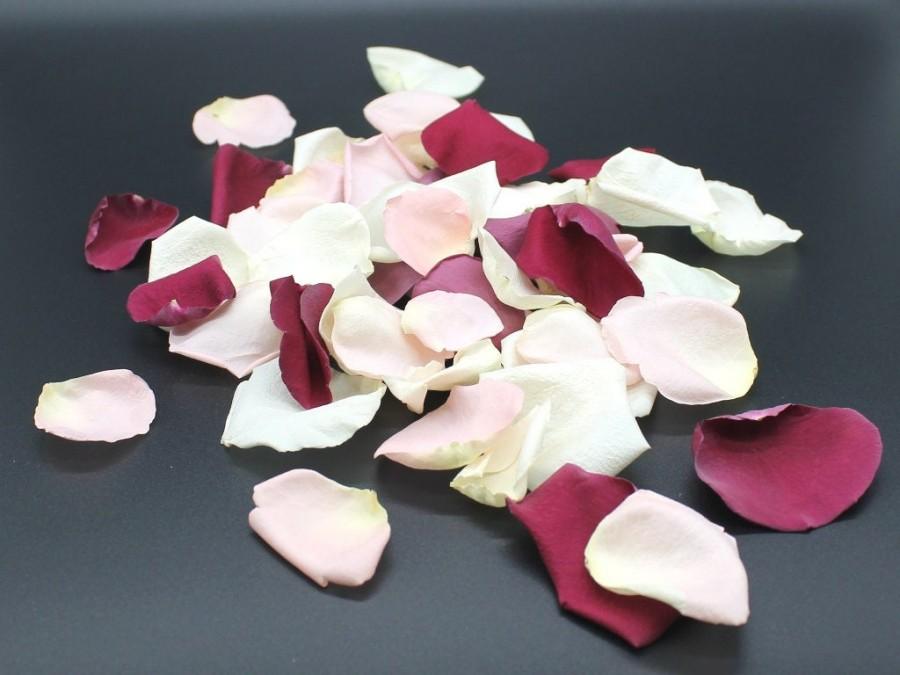 Hochzeit - Rose Petals, Ivory, Blush, & Burgundy blend, REAL freeze dried rose petals, perfectly preserved