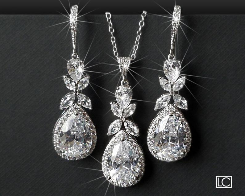 Mariage - Bridal Jewelry Set, Cubic Zirconia Earrings&Necklace Set, Wedding Crystal Jewelry Set, Teardrop Crystal Set, Chandelier Earrings Pendant Set