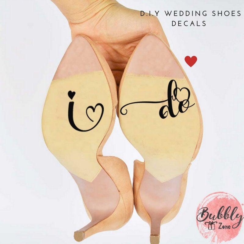 Hochzeit - Wedding Shoes Sticker Decals/Bride and Groom Wedding Shoes Decoration/Couple Names/ at bottom of Bridal shoes