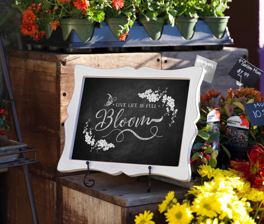 Mariage - Hand Crafted Chalkboard Sign with Easel (11x13") Tabletop Chalkboard with Rustic Sweetheart Frame - Hanging or Standing Small Chalkboard