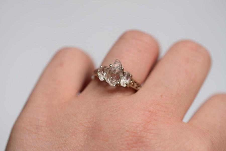 زفاف - Size 9 10k Gold Diamond Ring, Raw Diamond Engagement Ring, Solid Gold Engagement Ring, Rough Diamond Ring, Raw Diamond Ring, Avello