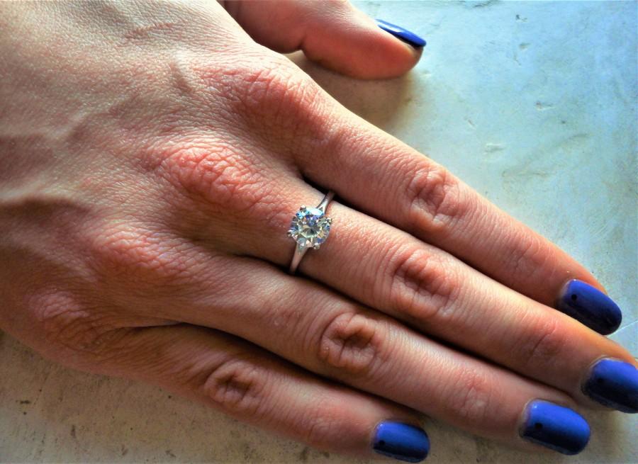 زفاف - K14 Solid Gold 2ct Moissanite Engagement Solitaire Ring. 8mm Round cut Simulated Man Made Lab Grown Diamond. Personalized. Hypo allergic.