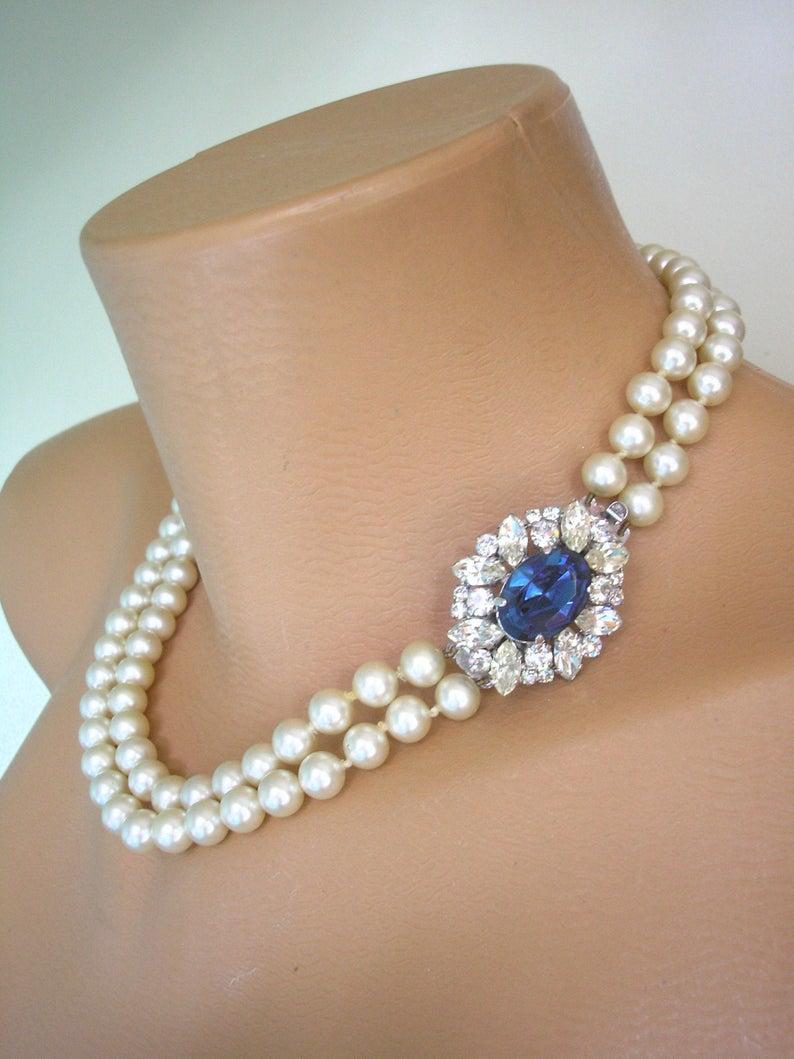 Hochzeit - Vintage Pearl And Montana Sapphire Choker, Pearl And Sapphire Necklace, Bridal Pearls, Vintage Pearls, Pearls With Side Clasp, Ivory Pearls
