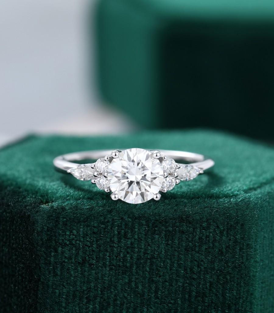 Mariage - Moissanite engagement ring vintage unique white gold engagement ring Marquise diamond Cluster wedding Promise Anniversary dainty ring