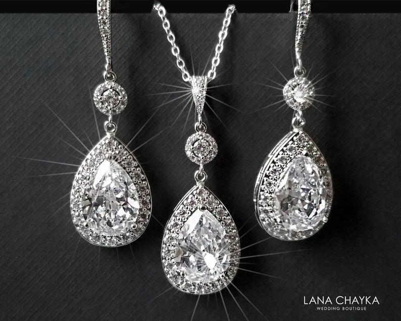 Hochzeit - Bridal Jewelry Set, Cubic Zirconia Earrings&Necklace Set, Wedding Teardrop Crystal Set, Chandelier Earrings, Sparkly Crystal Halo Bridal Set