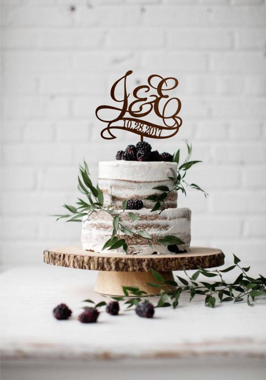 Hochzeit - Two letters with date wedding cake topper, Two initial cake topper, Monogram wedding cake topper, Wood monogram cake topper, Rustic monogram