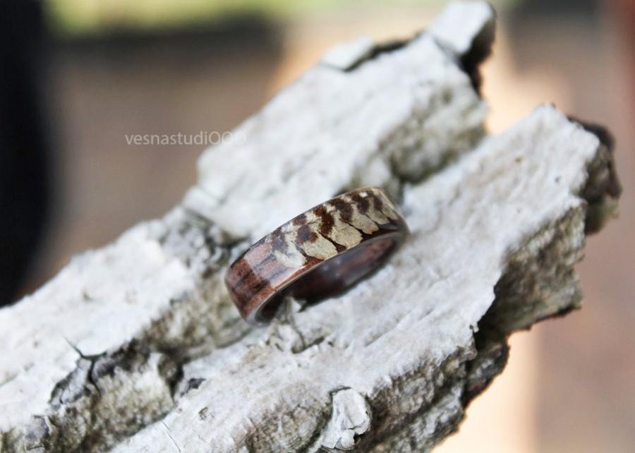 Mariage - Wood ring  REAL FERN resin ring Mens womens wood ring Fern wood ring Natural ring Unisex band Nature resin ring Forest Unique jewelry