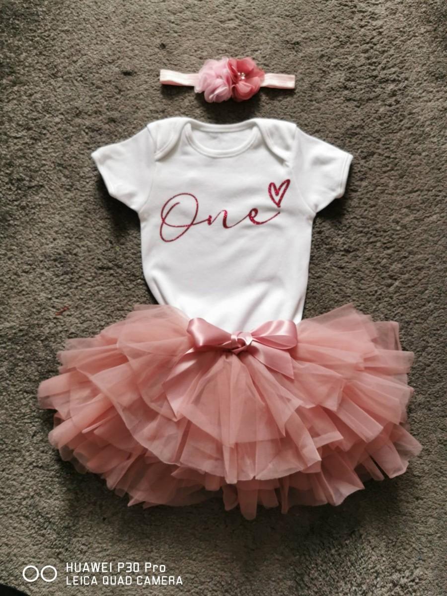 tutu baby shower outfit