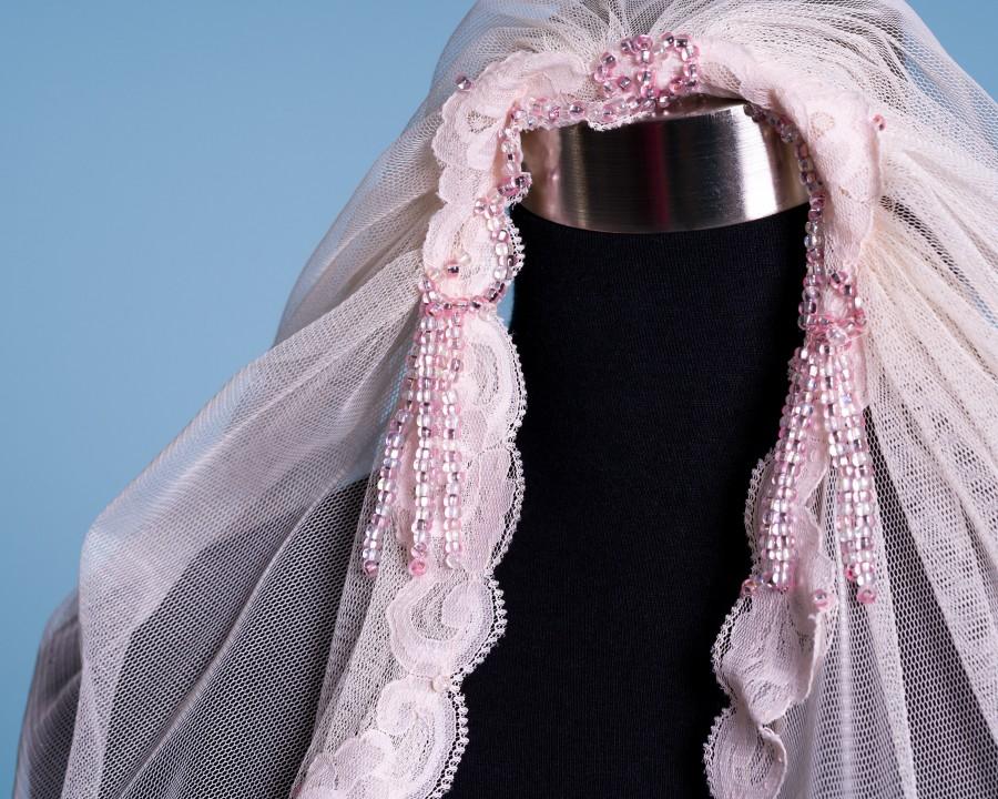 Hochzeit - The Julia Veil, Bridal Veil, Blush Veil, Beaded Veil, Retro Veil, Pink Veil, Chapel Veil, Lace Veil, Embroidered Veil, 20s Veil , Hand Made