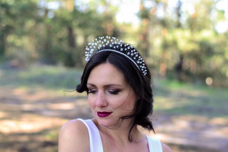 Hochzeit - Bridal Crown, Black Tiara, Crystal crown, Black crown, Bridal Hair Accessory, Halloween Accessory, Wedding Diadem, Royal crown, Gold tiara