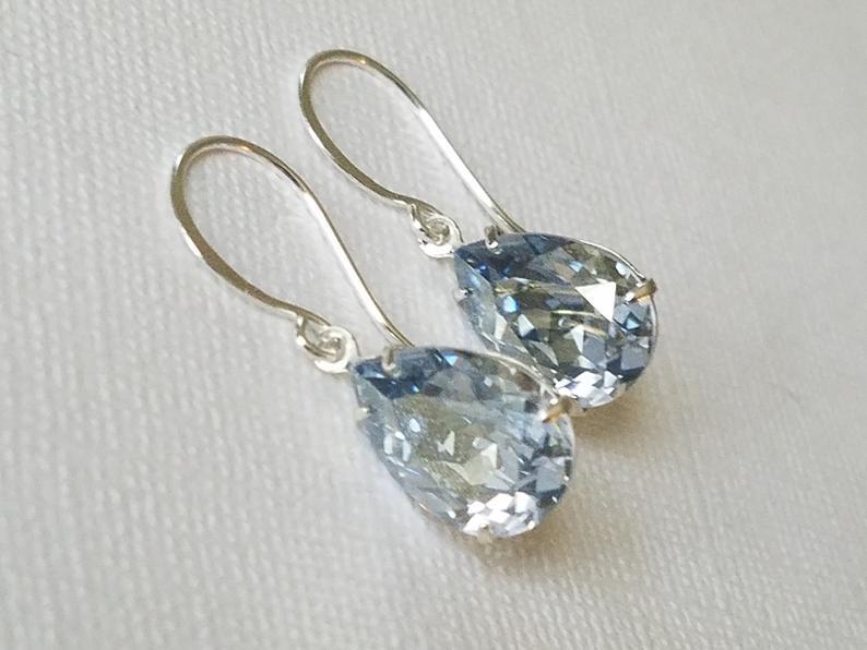 زفاف - Dusty Blue Crystal Earrings, Blue Teardrop Silver Earrings, Swarovski Blue Shade Dangle Earrings, Pastel Blue Wedding Bridal Jewelry $21.00