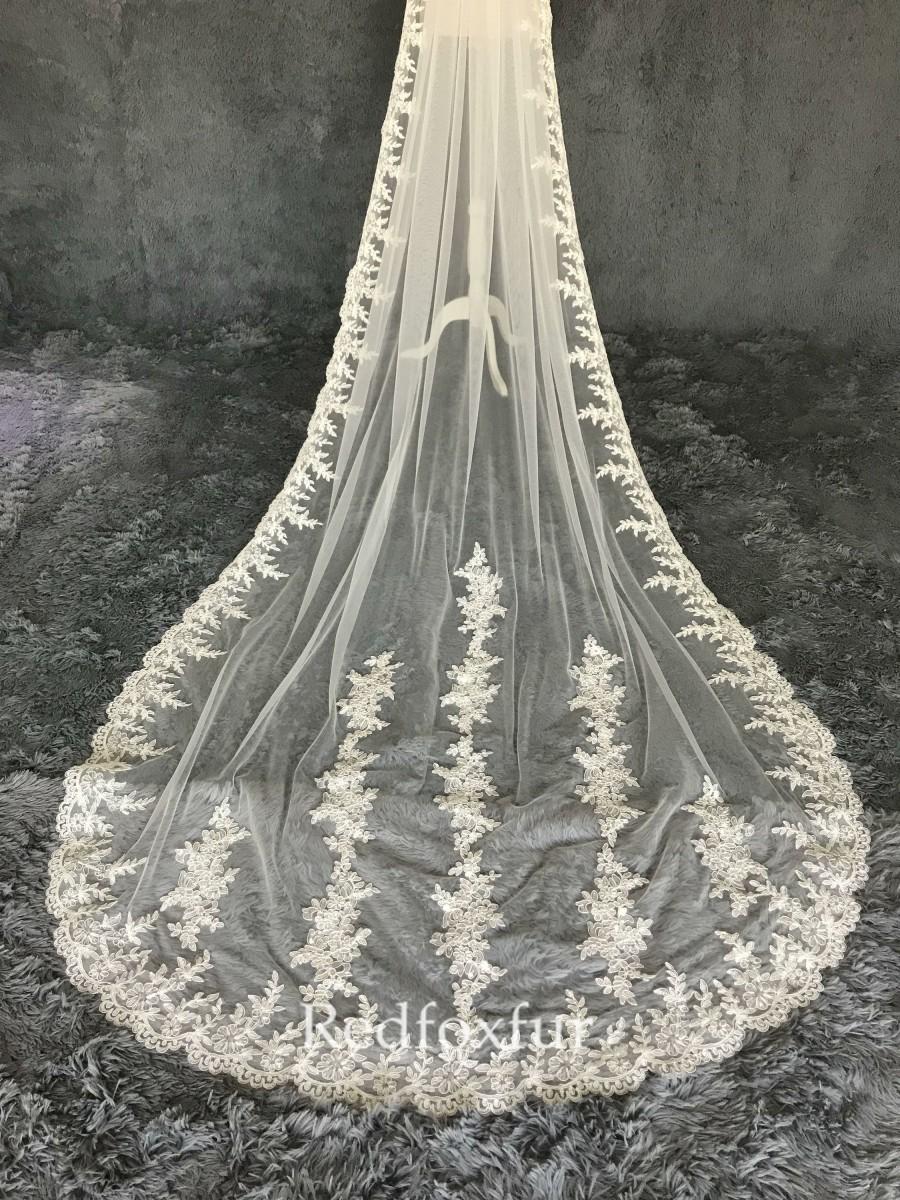 Mariage - Cathedral Bridal Veil Lace veil Wedding veil 1Tiers Veil Bridal gift Floral veil Long veil White veil Comb veil Custom veil