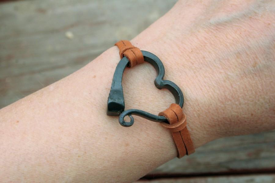 Hochzeit - Horseshoe nail bracelet, Hand forged heart bracelet, Hand forged iron, Horse Lover Gift, Horse Shoe Nail, Horse Jewelry, Horse Shoe Bracelet