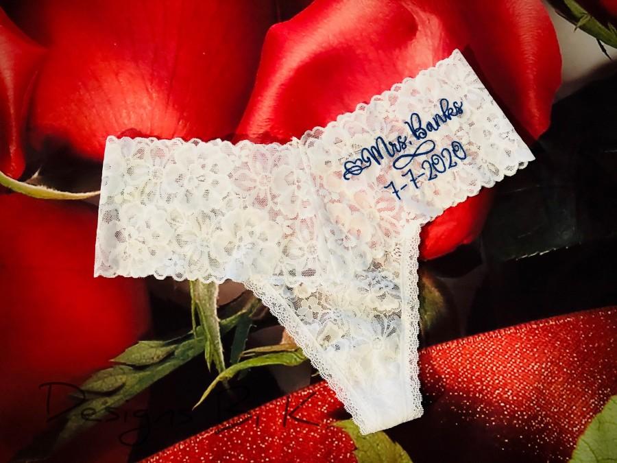 زفاف - Personalized Mrs underwear, Wedding panties customized, Embroidered bridal see through lingerie, White sheer lace thong panties for bride