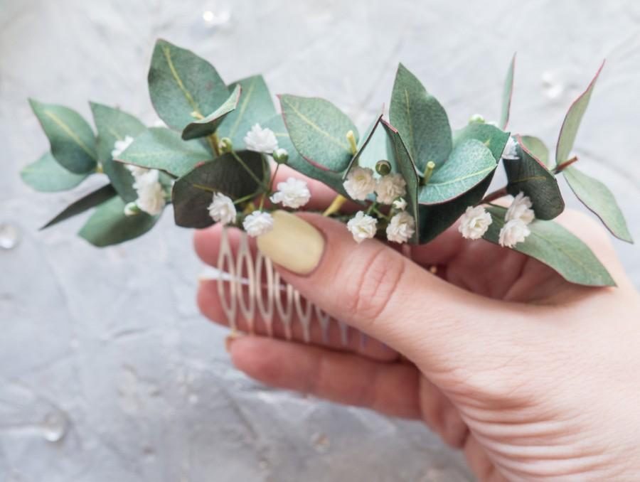Свадьба - Wedding hair piece greenery Eucalyptus flower comb