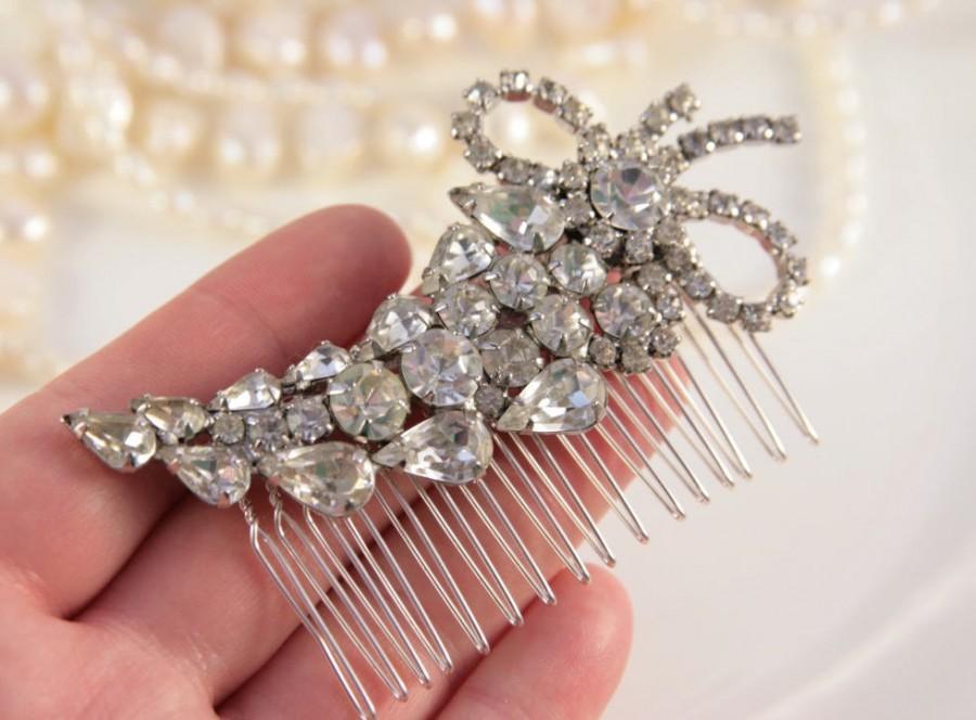 Hochzeit - OOAK Vintage Bridal Hair Comb, Antique Headpiece, Crystal Wedding Comb, Great Gatsby Headpiece, Antique Bridal Comb, Wedding Hair Piece