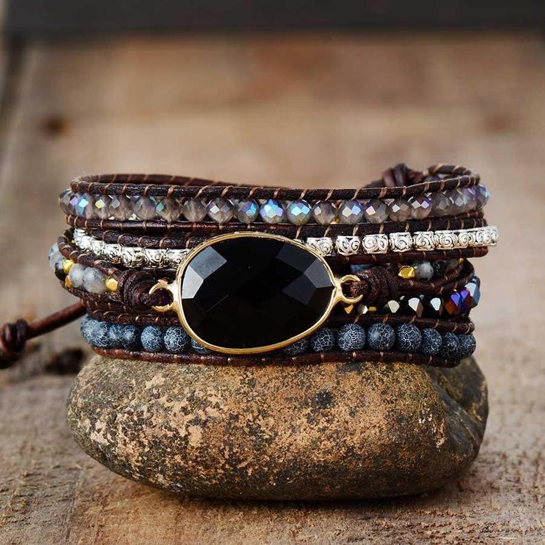 Hochzeit - Black Onyx Stone Bracelet-Natural Raw Gemstone Healing Bracelet-Leather Wrap Chakra Protection Bracelet-Yoga Meditation Balance Bracelet