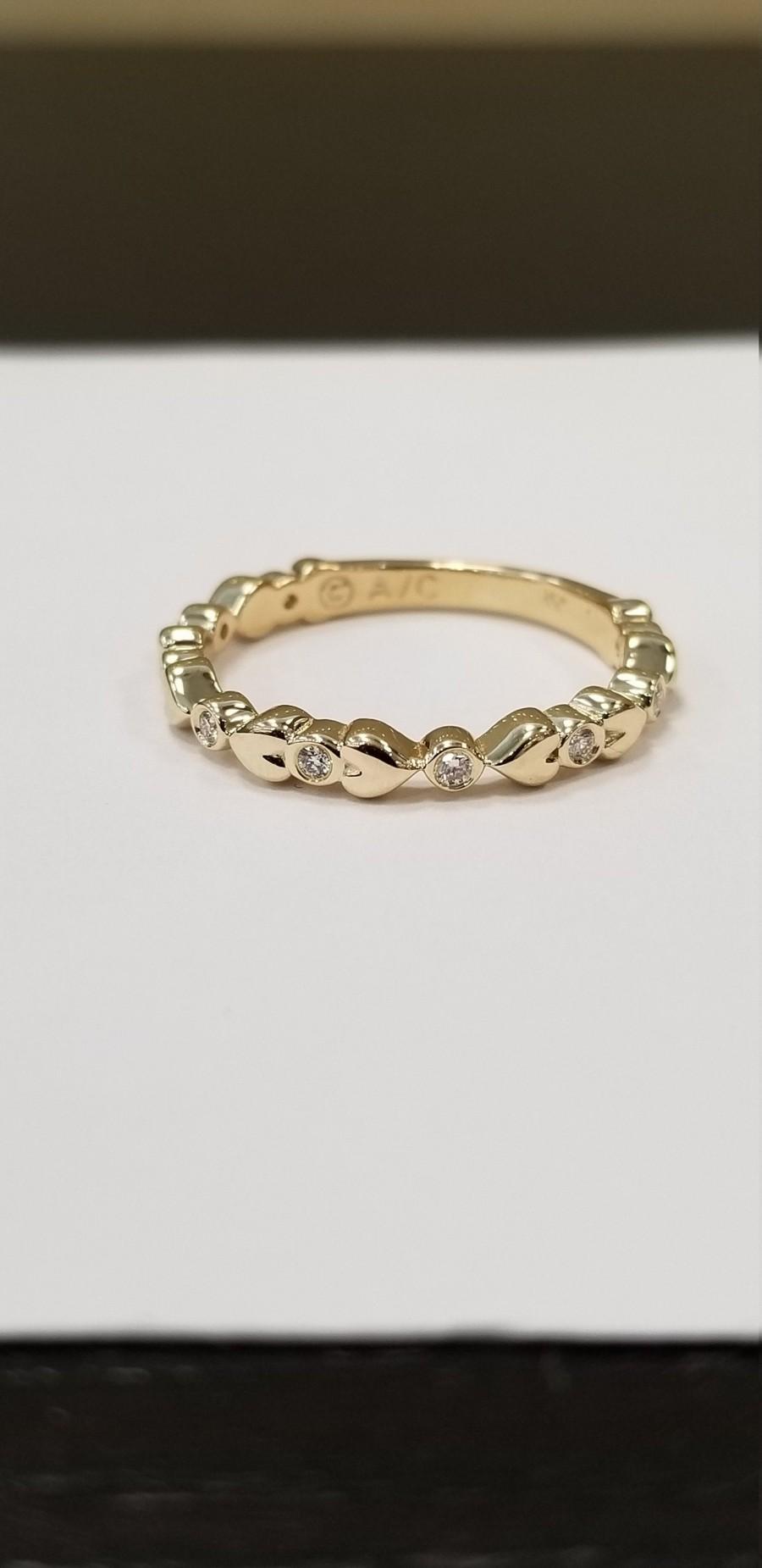 زفاف - Diamond wedding band / heart design diamond ring / stackable yellow gold ring /delicate diamond ring /14 k yellow gold diamond wedding band