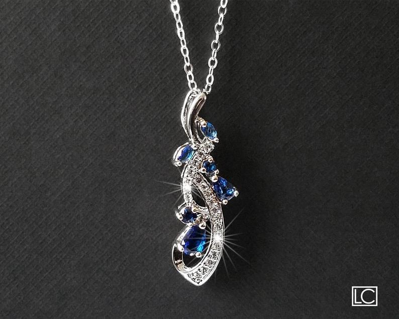 زفاف - Blue Crystal Necklace, Navy Blue Silver Pendant, Sapphire Blue Bridal Jewelry, Wedding Floral Blue Jewelry Vintage Style Dark Blue Necklace