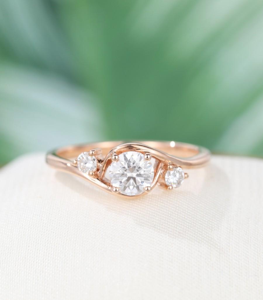 Mariage - Rose gold engagement ring moissanite Unique Simple Three stone engagement ring Minimalist Promise Diamond wedding Anniversary gift for women