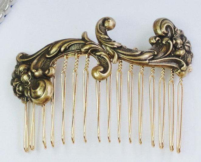 Mariage - Victorian Style Antiqued brass Gold  Hair Comb hairpins brides bridesmaids flower wedding Beach