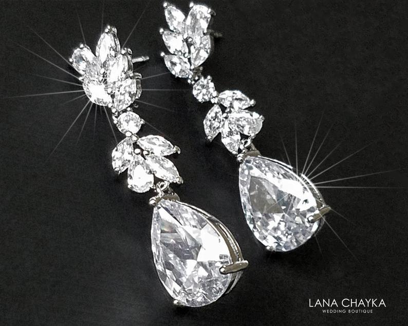 زفاف - Crystal Chandelier Bridal Earrings, Cubic Zirconia Wedding Earrings, Sparkly Silver Dangle Earrings, Bridal Jewelry, Statement CZ Earrings
