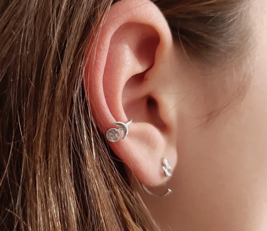 Hochzeit - Moon Phases Conch Hoop, Celestial Conch Piercing 14 guage, Conch Hoop Earring, Helix Earring,  Cartilage Hoop , Gift Idea Present for Her