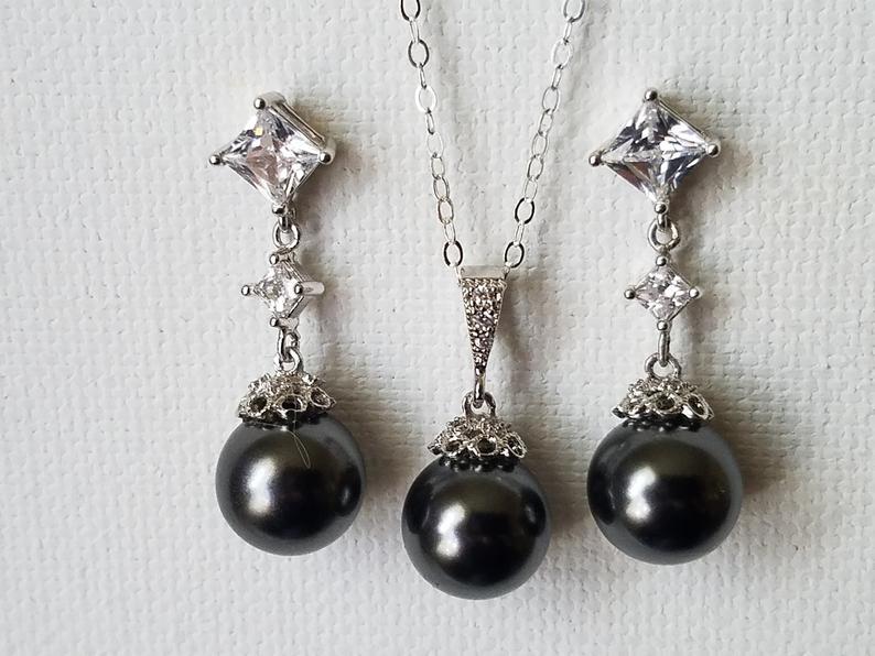 Свадьба - Black Pearl Jewelry Set, Swarovski Black Pearl Silver Set, Charcoal Pearl Earrings Necklace Set, Wedding Black Jewelry, Black Pearl Pendant