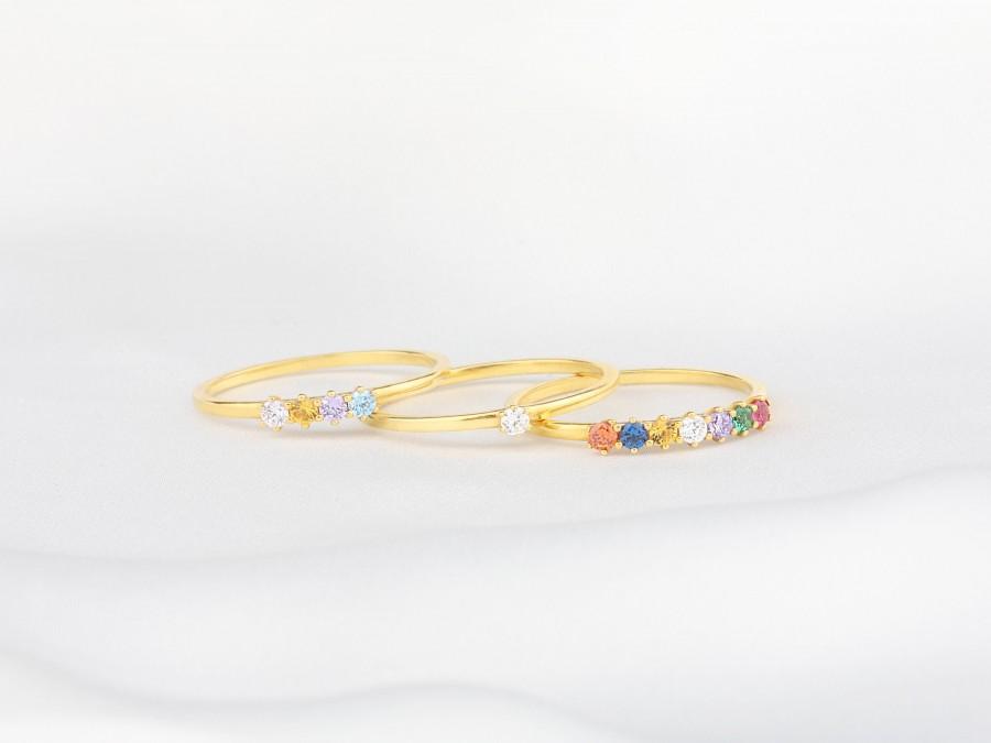 Свадьба - Minimalist Family Birthstone Ring, Gemstone Ring in Unique Jewelry, Dainty Birthstone Ring, Stacking Ring, Gifts Mom, 1-2-3-4-5-6 Gemstone