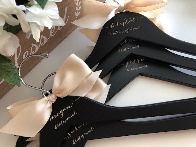 Hochzeit - Bridesmaids gift, Wedding dress hanger, Engraved Hanger, Custom Hangers, Wedding hangers, Wedding, Bridal gifts, Wedding shower gifts, Bride