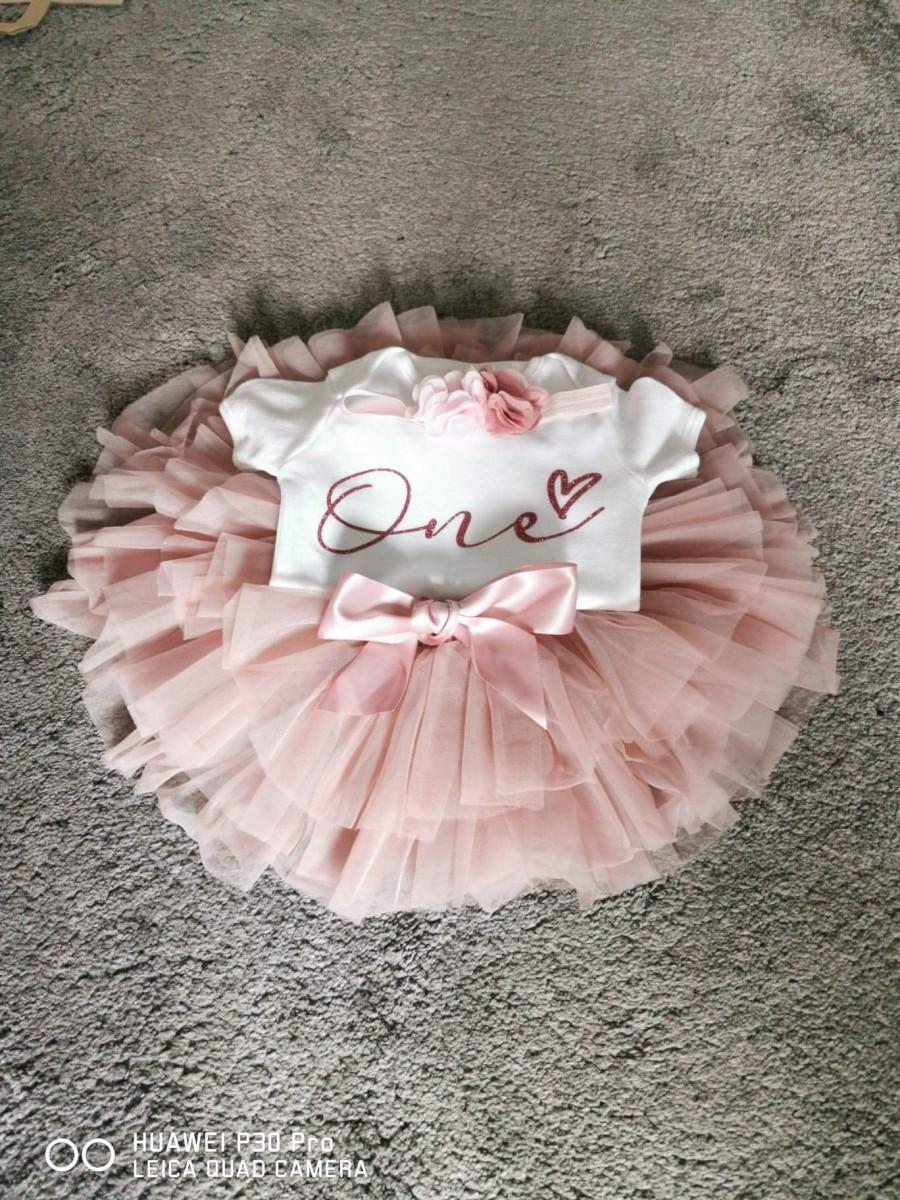 Hochzeit - Baby pink Personalised Cake smash baby One Birthday tutu outfit, rainbow baby, first birthday, dusky pink, 1st birthday,outfit, flower girl