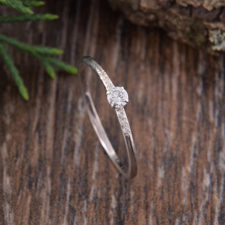 Hochzeit - Moissanite Engagement Ring, Diamond engagement ring, Minimalist Engagement Ring, Dainty Promise Ring, Dainty Engagement Ring