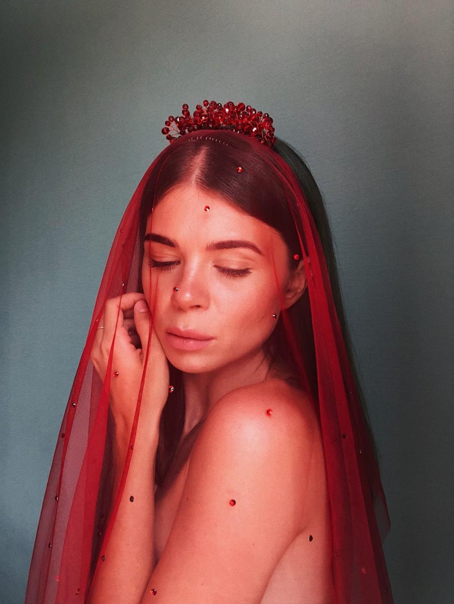 زفاف - red veils, red hair comb, red hair vine, crystal hair vine, red headdresses, red wedding, red bridal headdress, bridal veil, red headpiece