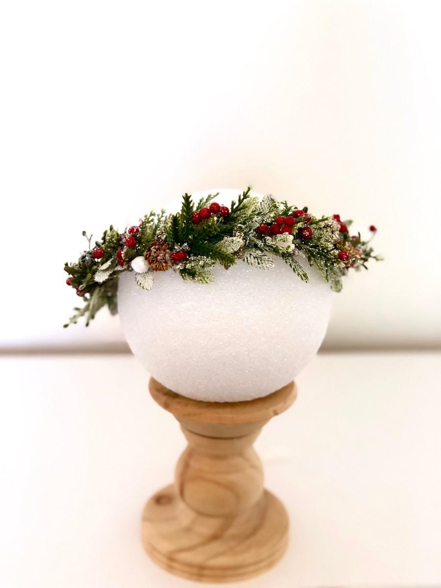 زفاف - Christmas Pine and Berries Flower Crown,  Winter Floral Crown- Wedding Flower Crown- bridal crown- winter headband